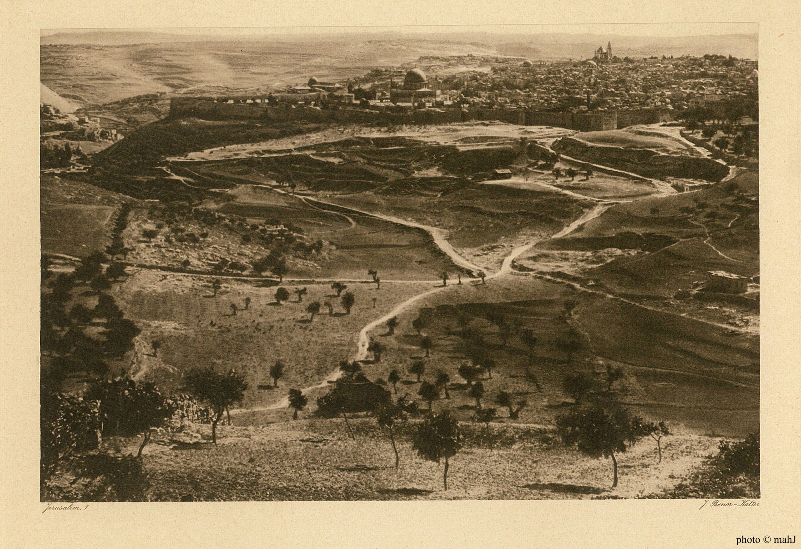 Vue de Jérusalem en 1924 depuis le mont Scopus, par Ya’akov Benor-Kalter (1897 -1969)
