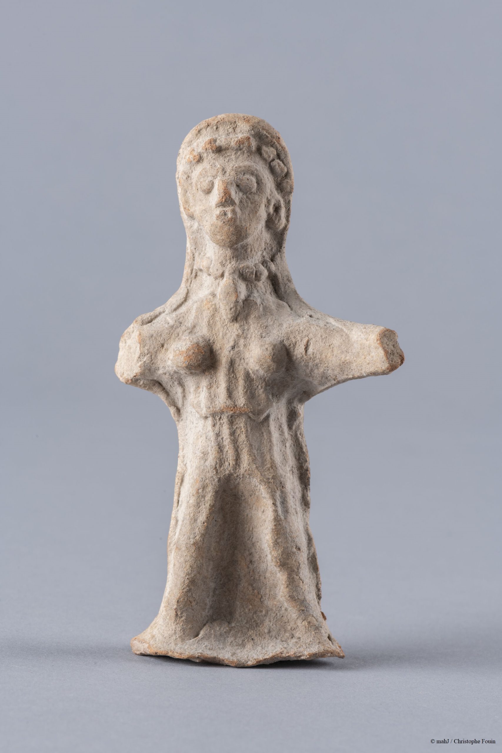 Figure féminine protectrice : Astarté, Tanit ou Hathor ? IIIe siècle