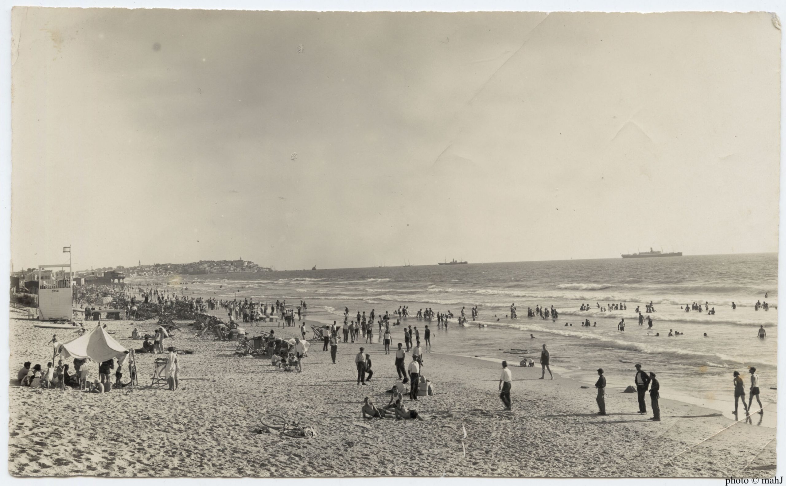 La plage de Tel Aviv vers 1920